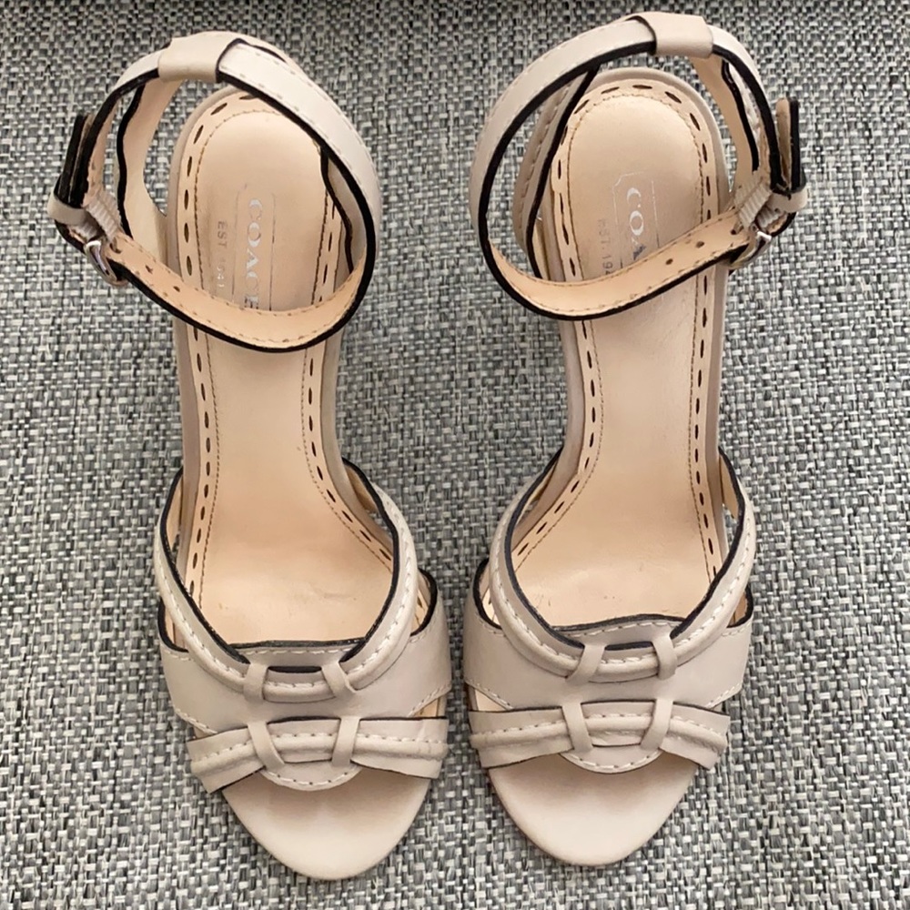 Super elegant heels by Coach in great condition.